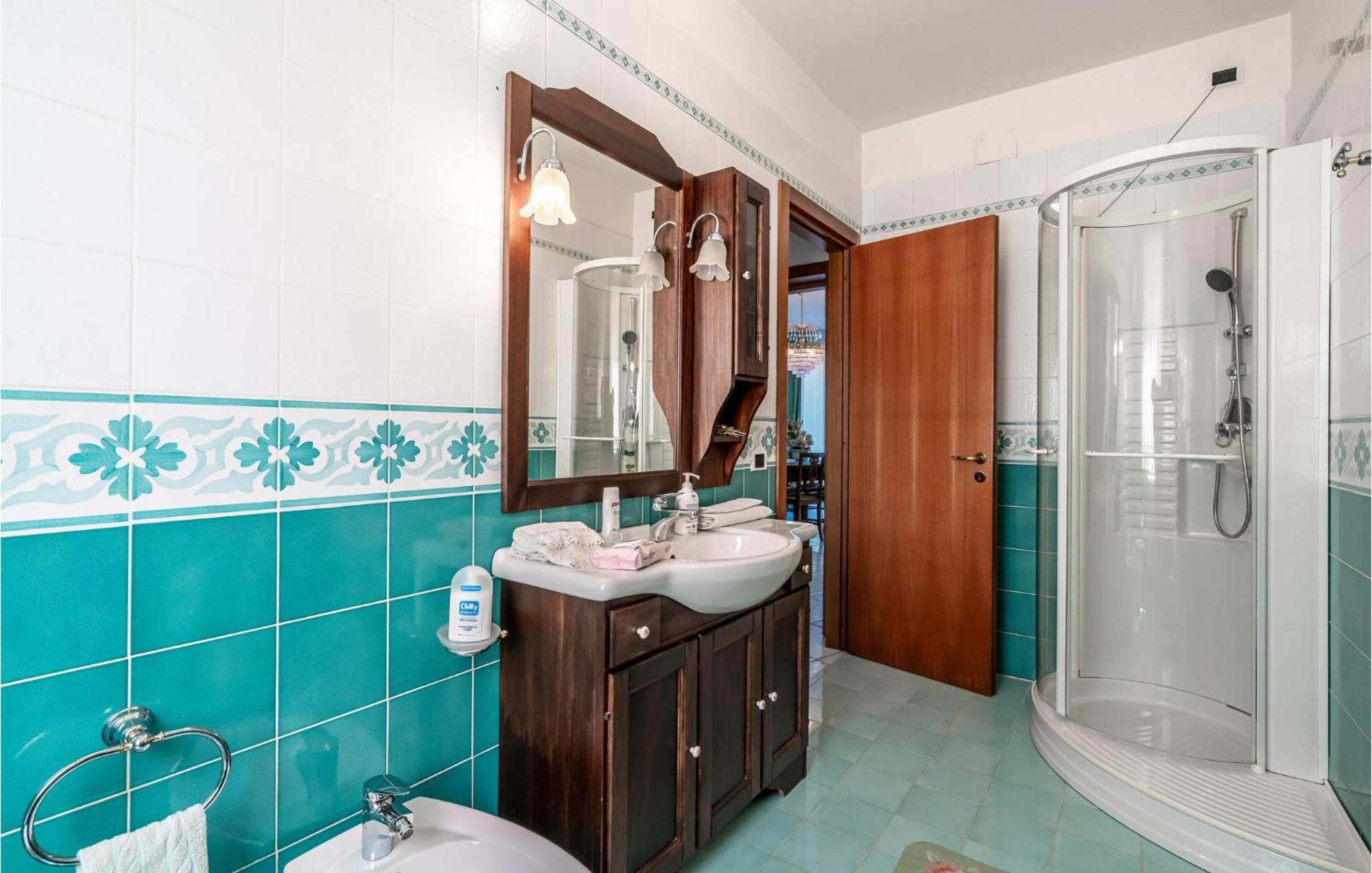 Nice Home In Belsito With Wifi Montepagano Buitenkant foto