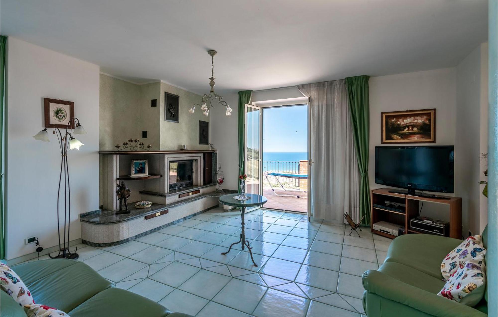 Nice Home In Belsito With Wifi Montepagano Buitenkant foto